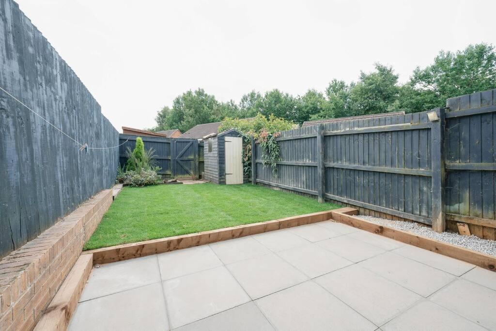 Stylish 2-Bed Home - For Company Contractor And Leisure Stays - Nec, Airport, Hs2, Contractors, Resort World Birmingham Zewnętrze zdjęcie