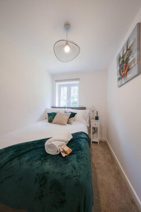 Stylish 2-Bed Home - For Company Contractor And Leisure Stays - Nec, Airport, Hs2, Contractors, Resort World Birmingham Zewnętrze zdjęcie